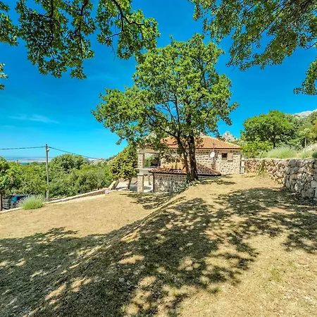 Gaia - Nature Retreat Paklenica Starigrad Paklenica